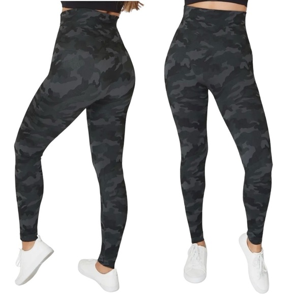 BELLY BANDIT Mother Tucker Postpartum Shapewear Leggings in Black Camo - Picture 1 of 7